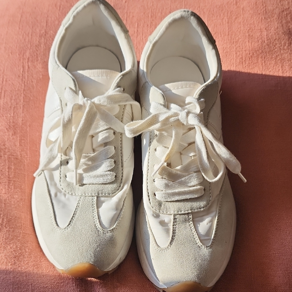 Steve Madden Cream and White Sneakers